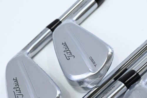 Titleist t250 2025 irons - t250,