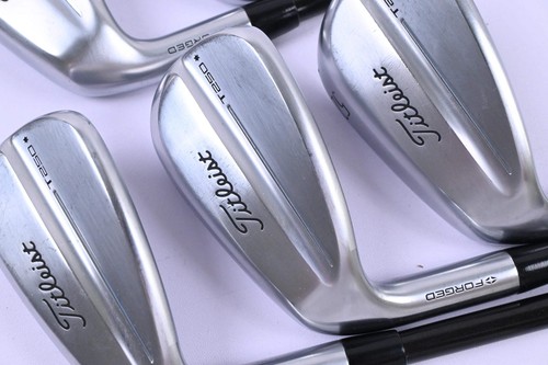 Left hand titleist - t250*, 2025