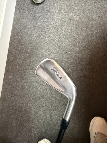 Titleist t250 iron - 3,
