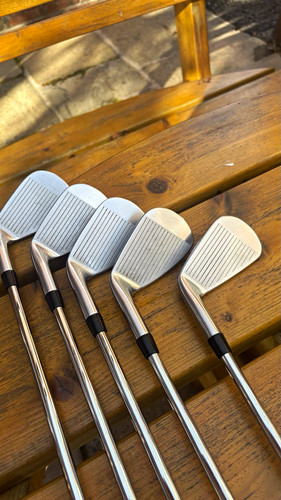 Titleist t250 right handed - titleist, right-handed